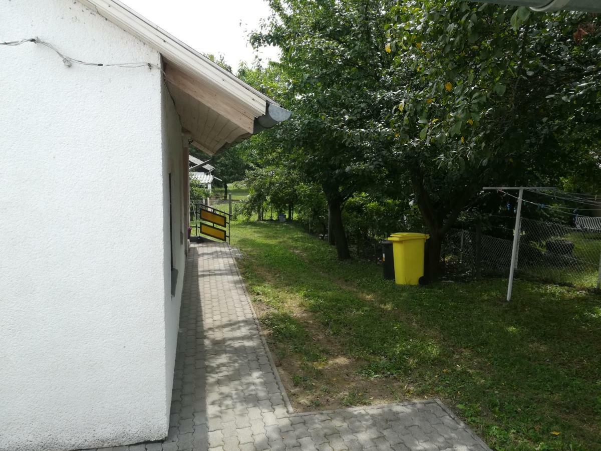 Rakoczi Utcai Nyaralo Villa Balatonlelle Bagian luar foto